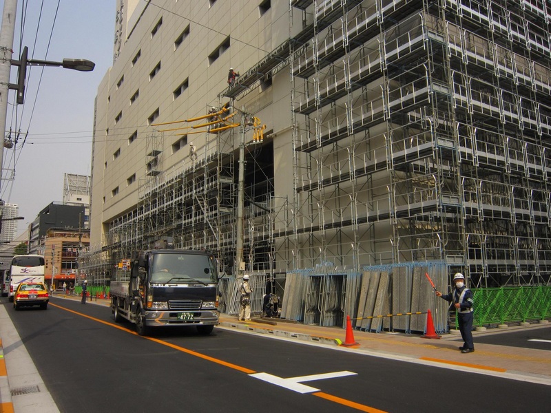 禄丰日本三年建筑工